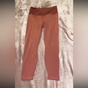 size medium 90 degree leggings